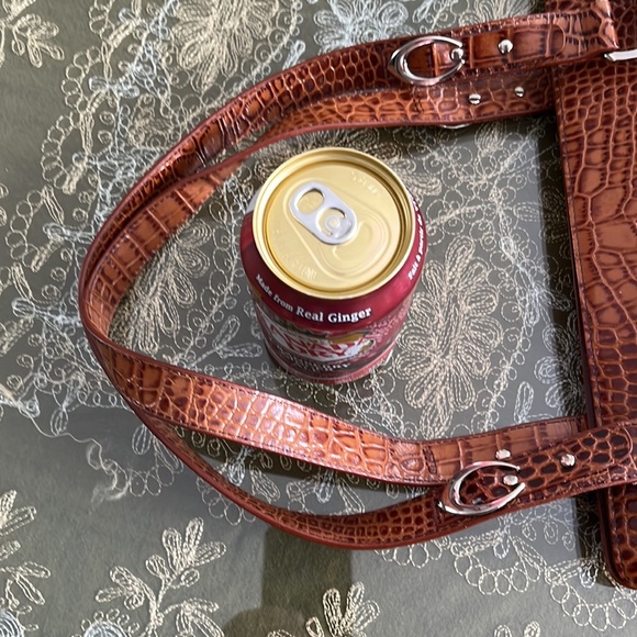 Charlie Lapson embossed handbag, excellent condition - Picture 12 of 15